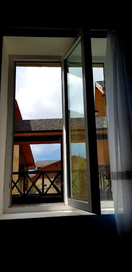 Guest House Lela Mestia Exterior foto